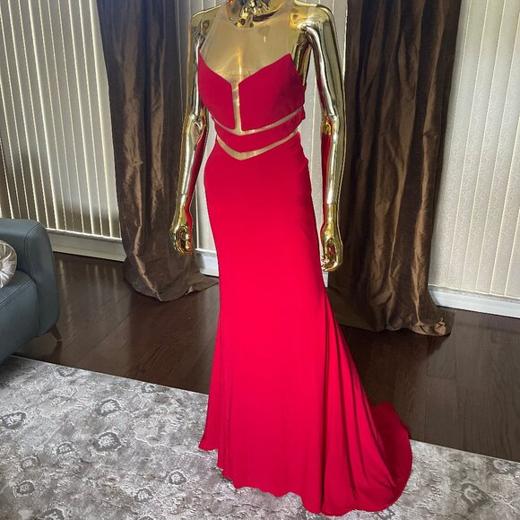 Red Formal Gown Size 2 Mesh Illusion Neckline Sleeveless Floor Length Dress - Picture 1 of 4